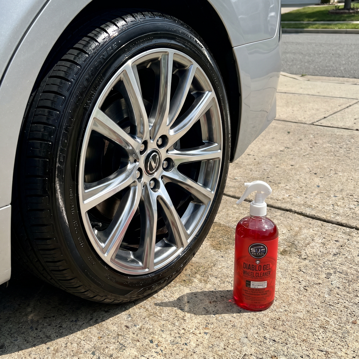 Limpia Llantas 500 ml — 4